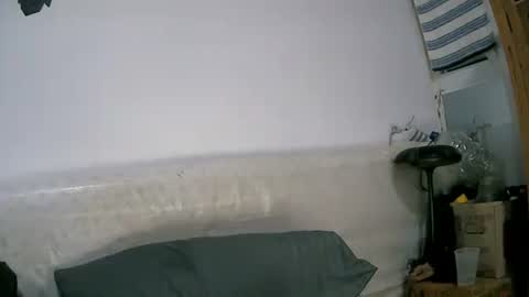 izzy_32 online show from March 29, 2026, 9:59 pm