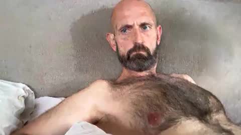 izzysboytoy1 online show from May 8, 2026, 11:26 am