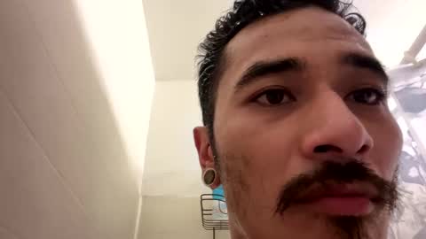 Snapshot of j0nnyk1ng chatting on January 1, 2025, 10:46 pm Mugen online show from January 1, 2025, 10:46 pm