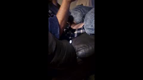 j1025402 online show from December 14, 2025, 12:43 pm