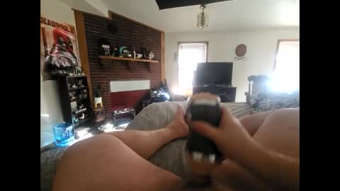 Snapshot of j77r77 chatting on March 8, 2025, 7:53 pm Hard4u online show from March 8, 2025, 7:53 pm