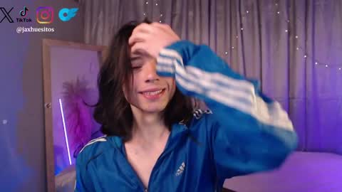 Hey im Jaxxxon check my info     online show from April 9, 2026, 12:10 pm