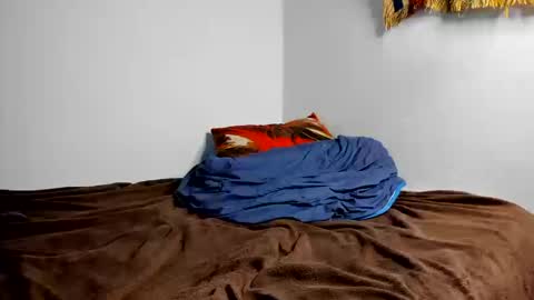 jaacksn online show from October 17, 2025, 4:59 am