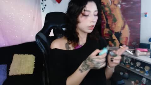 jade 18  online show from March 22, 2026, 5:22 am