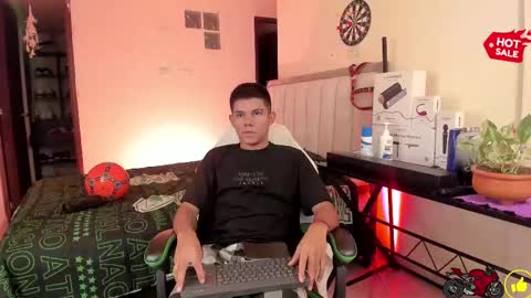 JACK CASTELL online show from October 8, 2025, 11:08 am