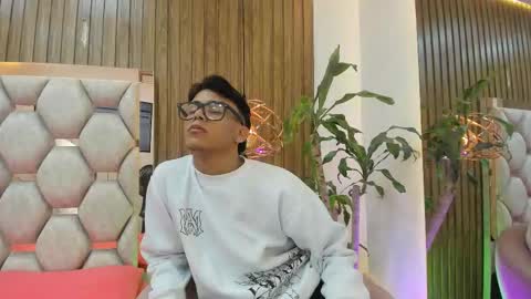 Jack online show from December 1, 2025, 5:12 am