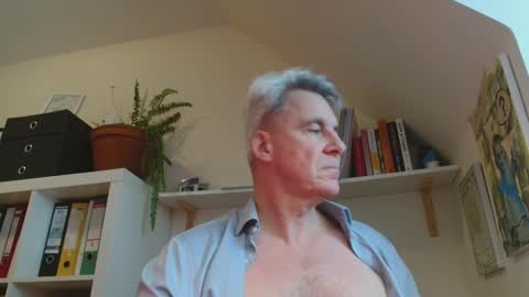 jackblack650 online show from November 12, 2025, 10:04 am