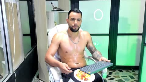 Snapshot of jackblanco_ chatting on January 8, 2025, 9:00 am Jack White online show from January 8, 2025, 9:00 am