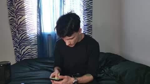 Snapshot of jackdesfeux chatting on April 21, 2026, 5:17 pm Jack online show from April 21, 2026, 5:17 pm