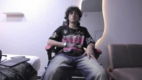 Snapshot of jackestaylor chatting on February 20, 2026, 6:10 am Jackes Taylor online show from February 20, 2026, 6:10 am