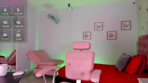 Jackk Russell  online show from April 12, 2026, 3:33 am