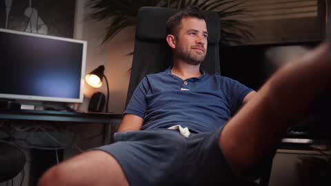 Snapshot of jackoffdude85 chatting on September 28, 2025, 3:23 am Colten Carter online show from September 28, 2025, 3:23 am