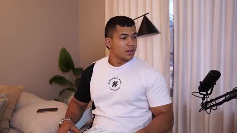 Jackson Bell online show from November 15, 2025, 12:45 pm