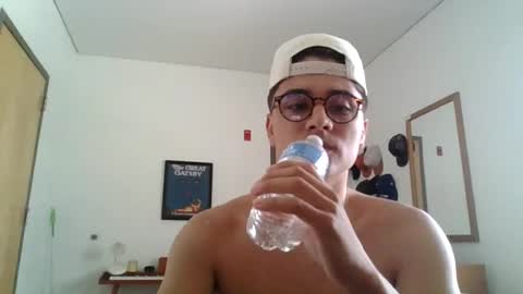 ImZacharyTyler online show from June 13, 2026, 4:38 pm
