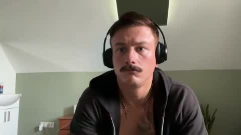 Snapshot of jackwilsonukforyou chatting on June 14, 2026, 6:10 pm Jack Wilson online show from June 14, 2026, 6:10 pm