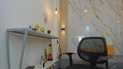 jacob_blackwell online show from February 2, 2026, 6:50 pm