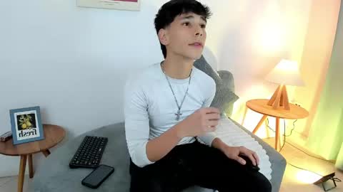 jacob_colliins online show from May 14, 2026, 3:02 am