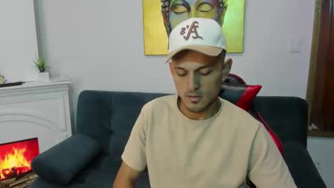 jacob_stonne online show from April 16, 2026, 10:49 am
