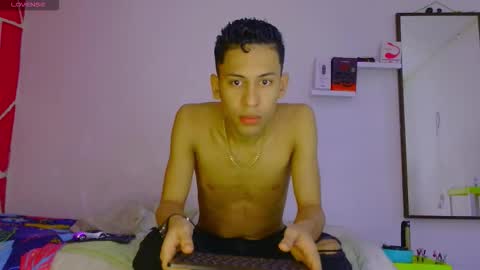 Snapshot of jacob_wolf_xxx chatting on February 25, 2026, 3:05 am jacob online show from February 25, 2026, 3:05 am