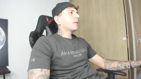 jacobb116 online show from September 28, 2025, 12:05 am