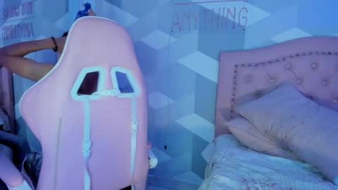 jacobrusso online show from December 1, 2025, 4:39 am