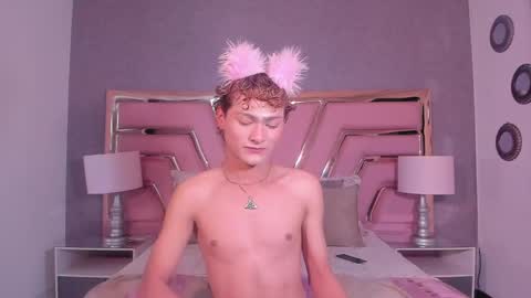jacobrusso online show from June 2, 2026, 11:40 pm