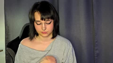 Sofia online show from April 8, 2026, 7:58 pm