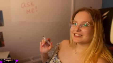 jacywinslat online show from February 23, 2025, 7:28 pm