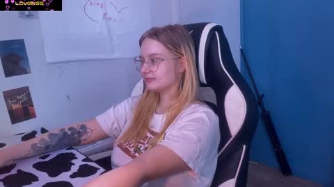 jacywinslat online show from March 10, 2025, 10:48 am