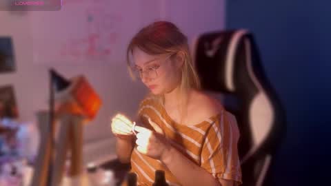 jacywinslat online show from March 12, 2025, 2:23 pm