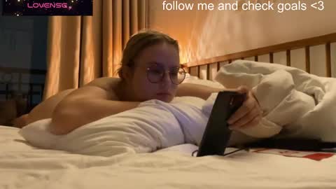 jacywinslat online show from December 19, 2025, 4:03 pm