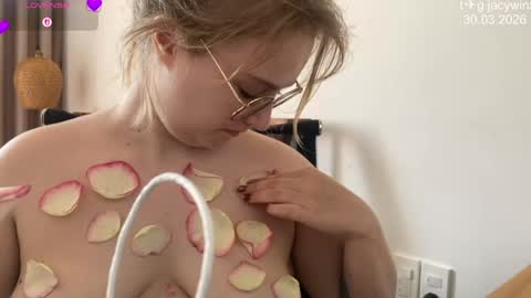 jacywinslat online show from March 30, 2026, 7:31 am