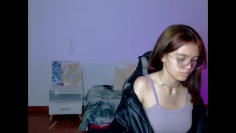 Snapshot of jade__777 chatting on October 28, 2025, 12:19 pm jade__777 online show from October 28, 2025, 12:19 pm