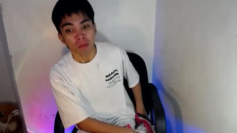 Snapshot of jade_kaizo chatting on December 4, 2024, 12:41 am Jade online show from December 4, 2024, 12:41 am