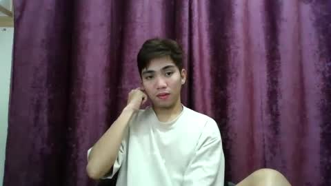 Snapshot of jade_kaizo chatting on January 19, 2025, 1:44 pm Jade online show from January 19, 2025, 1:44 pm