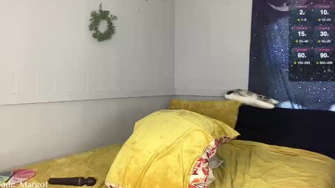 Jade Margot online show from February 17, 2025, 11:09 pm