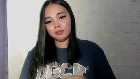 jade_suck online show from May 1, 2026, 10:31 am