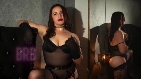 jade swet online show from March 4, 2025, 3:04 pm