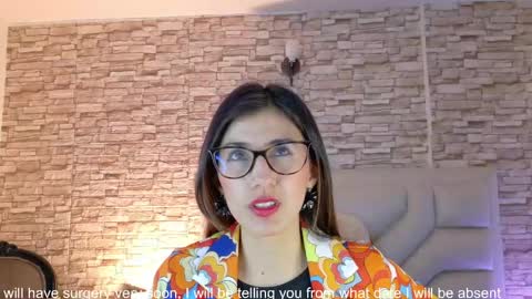 jade white  online show from May 15, 2026, 4:03 pm