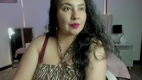 jadebellee online show from June 22, 2026, 6:05 pm