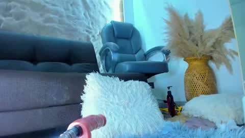 Snapshot of jadee__ chatting on February 9, 2025, 9:16 am jadee__ online show from February 9, 2025, 9:16 am