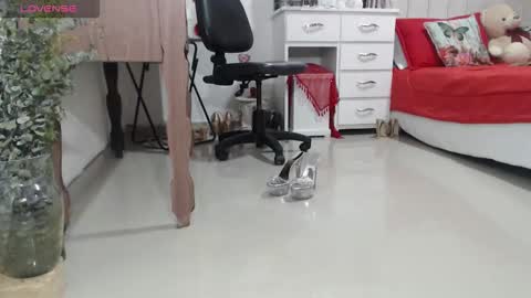 Jade online show from March 11, 2026, 6:19 am