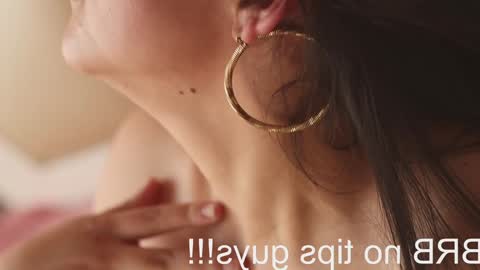 Snapshot of jadeestudios chatting on December 27, 2024, 8:07 pm jadeestudios online show from December 27, 2024, 8:07 pm