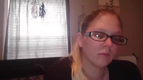 JadeLuv online show from February 22, 2025, 6:41 pm