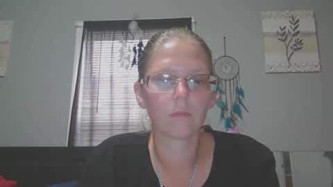 JadeLuv online show from May 29, 2026, 4:38 pm