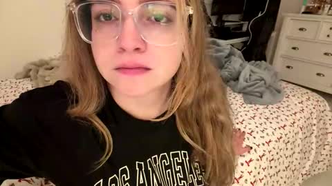 jademonroe0522 online show from January 6, 2026, 10:30 am