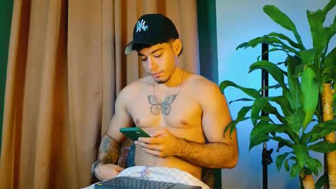 Jaden Feynman online show from February 17, 2025, 1:25 am