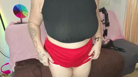 Jade Star online show from November 30, 2025, 2:21 pm