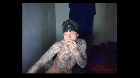 showingitoff online show from January 6, 2026, 6:39 am