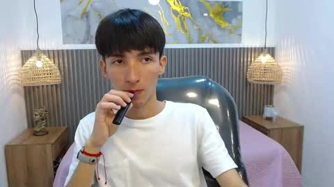 JAKE online show from November 17, 2025, 1:06 pm